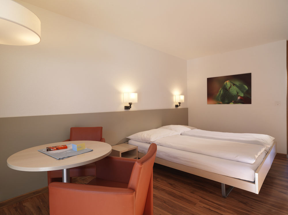 Serviced Apartments By Solaria Давос Екстер'єр фото